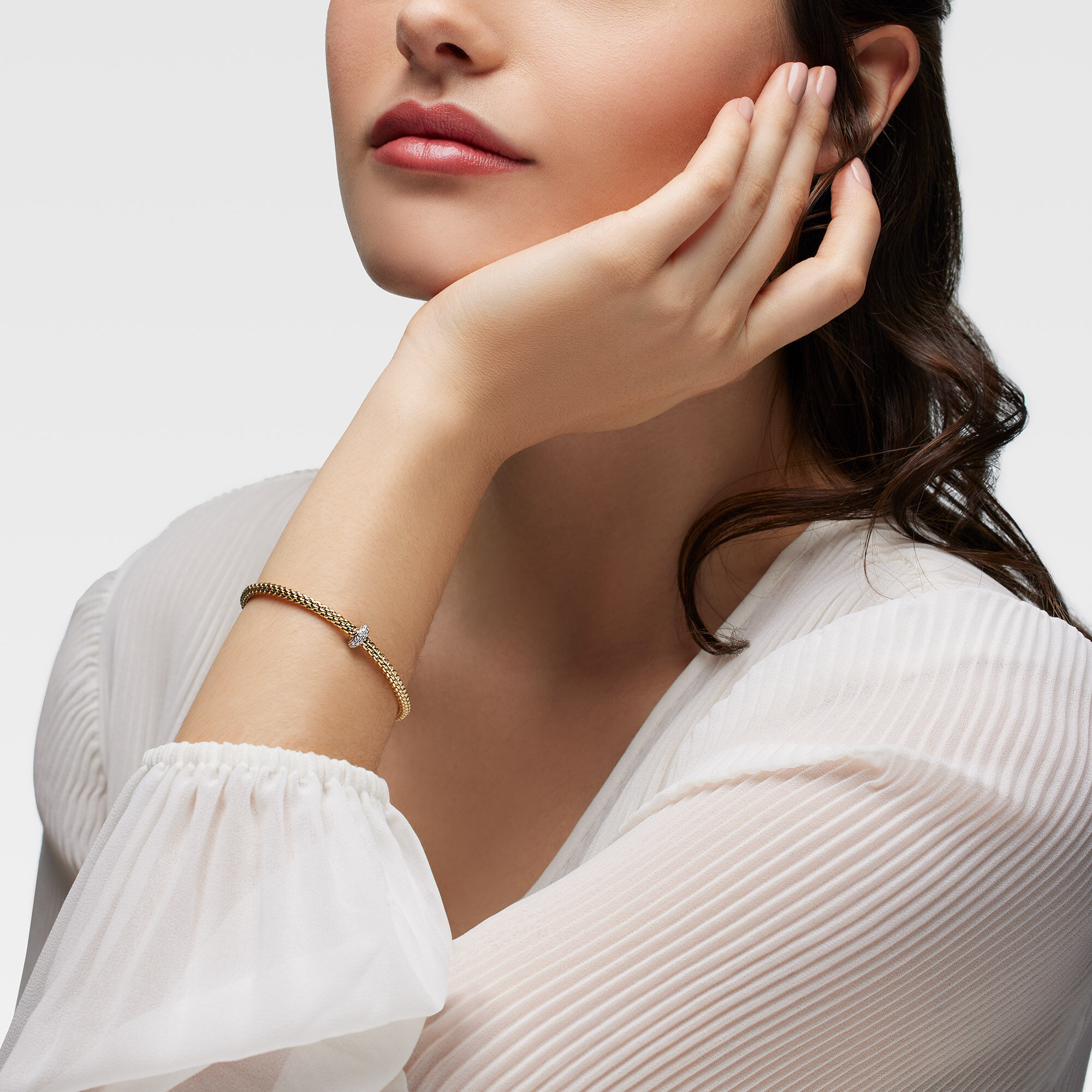 Prima Yellow Gold Bracelet with Diamonds Fope